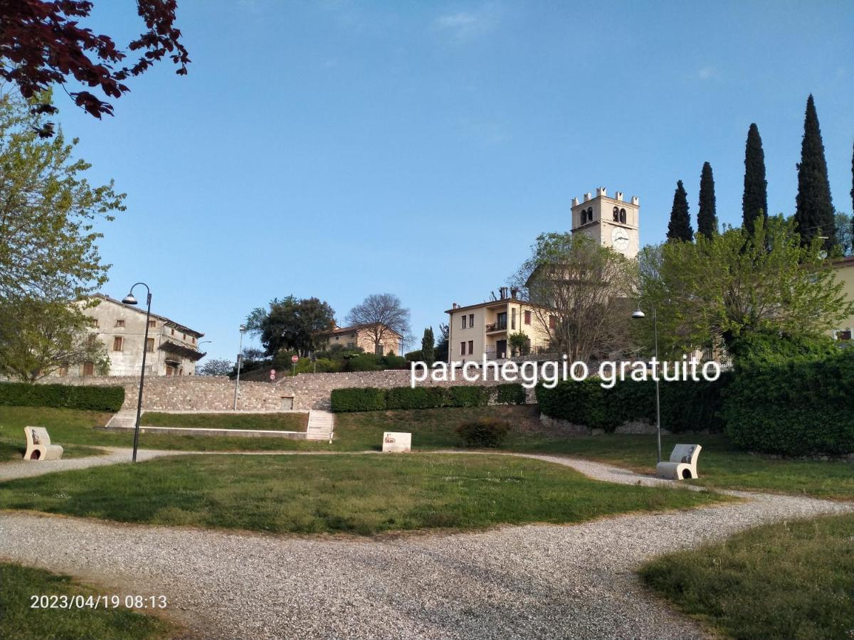 B&B Gardasee カステルヌオーヴォ・デル・ガルダ エクステリア 写真